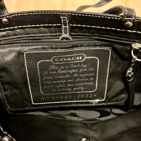 Authentic Coach - Picture 3 of 3
